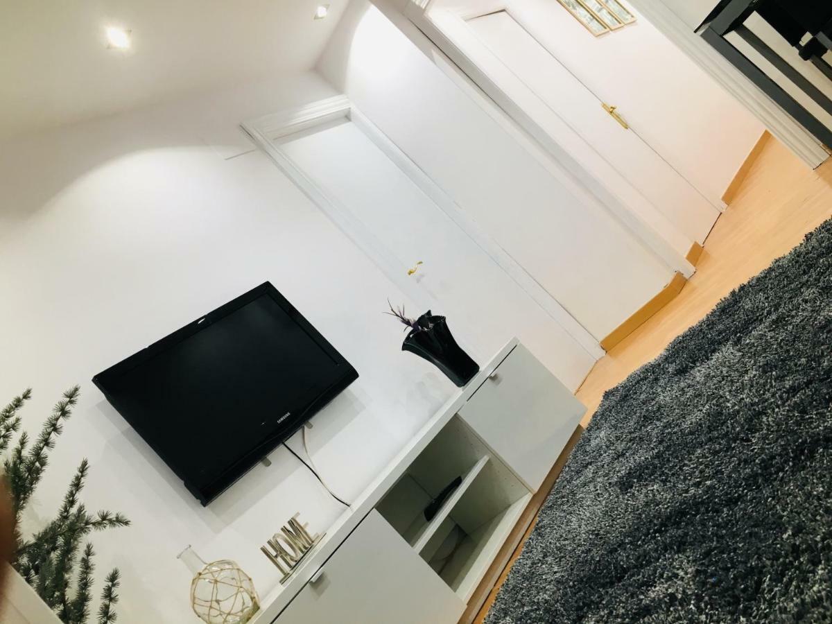 شقة سرقسطة  في Apartamento Good Vibes المظهر الخارجي الصورة